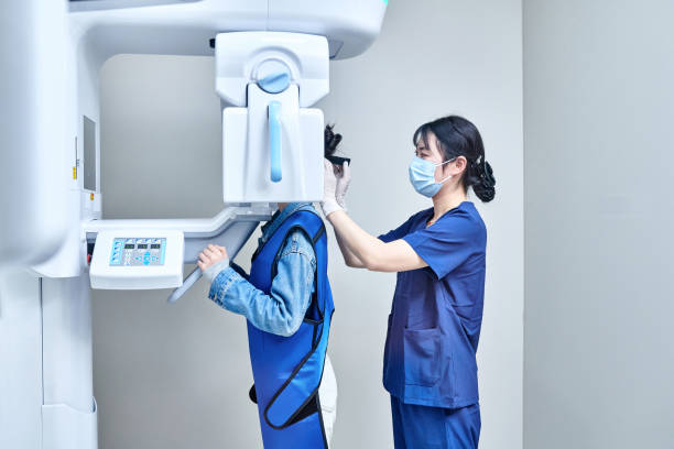Best Emergency Dental Extractions in League City, TX